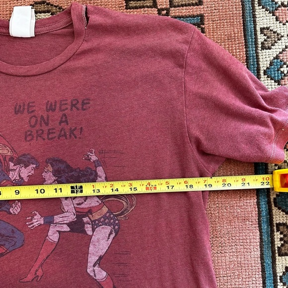 Friends on a break Superman Wonder Woman 90s urban outfitters junk food medium - Picture 2 of 8